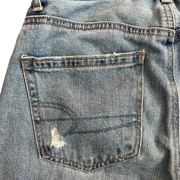 American Eagle Distressed Light Denim Mom Jeans Size 00 - Picture 14 of 16